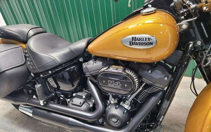 2023 Harley-Davidson® FLHCS - Heritage Classic