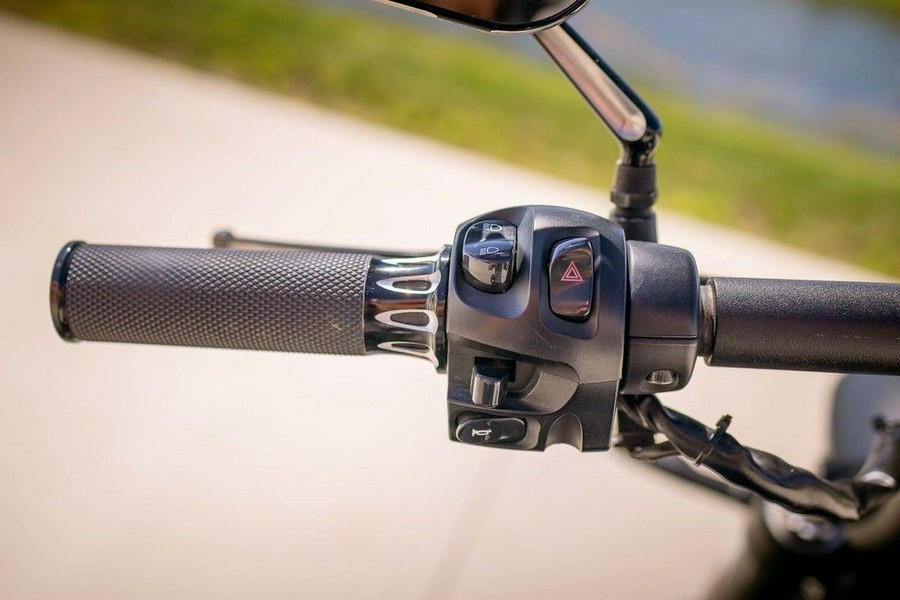 2013 Victory Motorcycles® Hard-Ball™ Suede Black w/Graphics