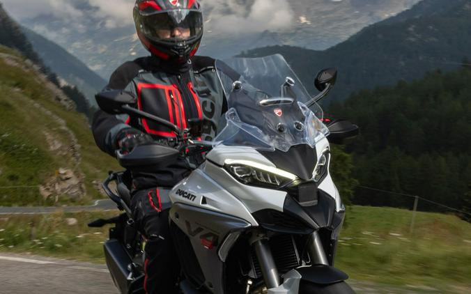 2027 Ducati Multistrada V4 S Travel & Radar