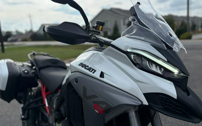 2027 Ducati Multistrada V4 S Travel & Radar
