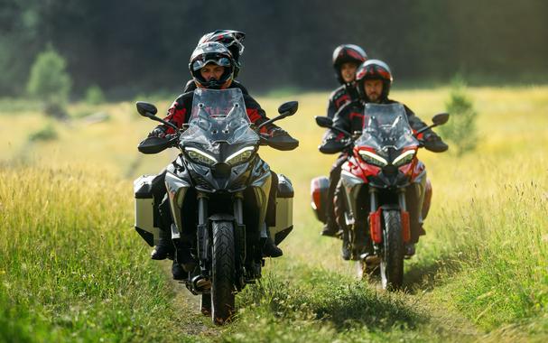 2027 Ducati Multistrada V4 S Travel & Radar