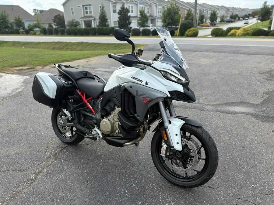 2027 Ducati Multistrada V4 S Travel & Radar