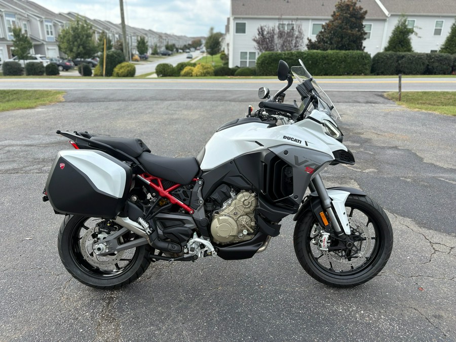 2027 Ducati Multistrada V4 S Travel & Radar