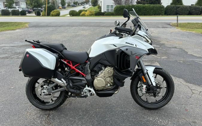 2027 Ducati Multistrada V4 S Travel & Radar