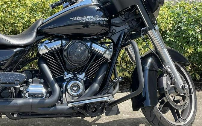 2019 Harley-Davidson® FLHX - Street Glide®