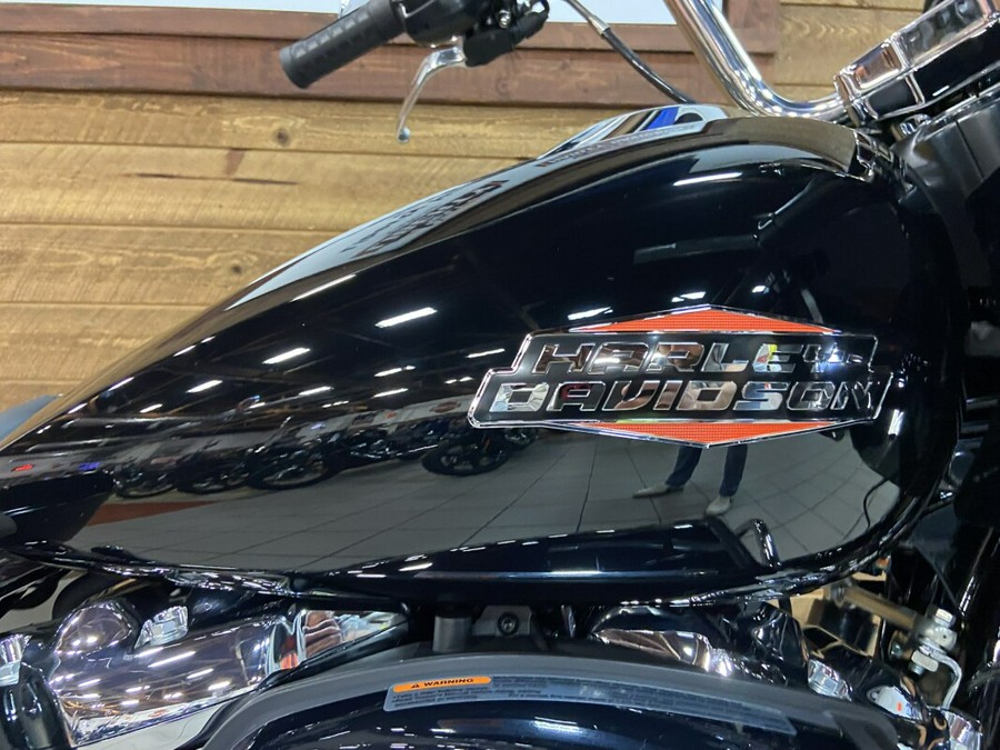 2025 Harley-Davidson Road Glide® Vivid Black FLTRX