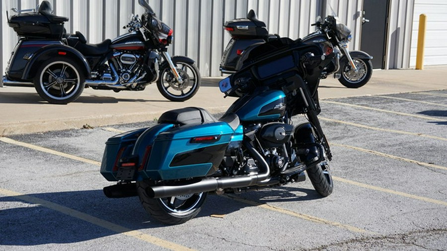 2026 Harley-Davidson Street Glide FLHX