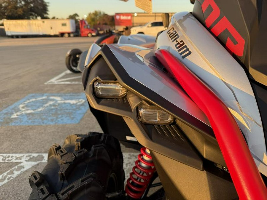 2026 Can-Am® Renegade X mr 1000 R Hyper Silver & Legion Red