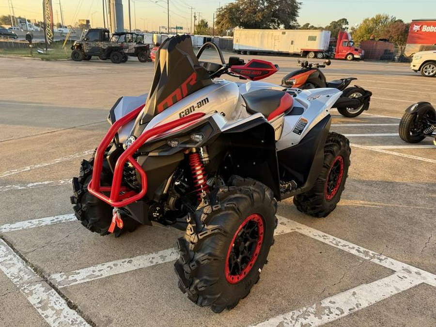 2026 Can-Am® Renegade X mr 1000 R Hyper Silver & Legion Red