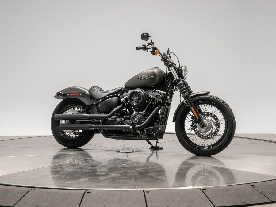 2019 HARLEY-DAVIDSON FXBB STREET BOB in Industrial Gray Denim
