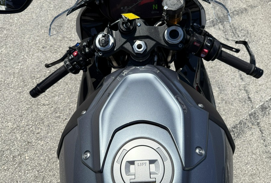 2025 BMW S 1000 RR