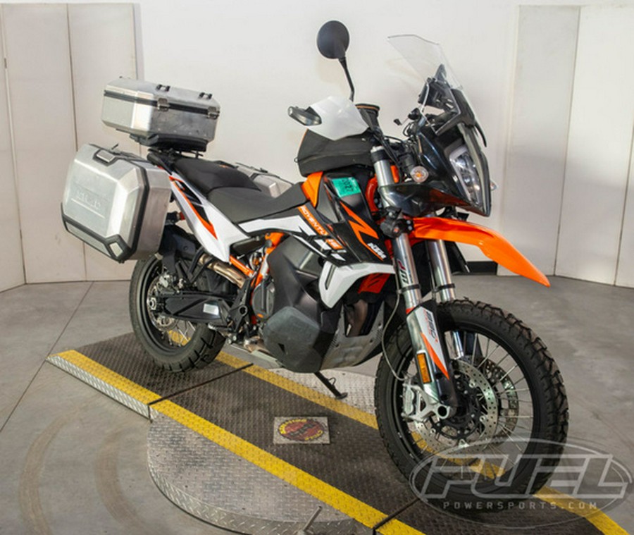 2021 KTM Adventure 890 R