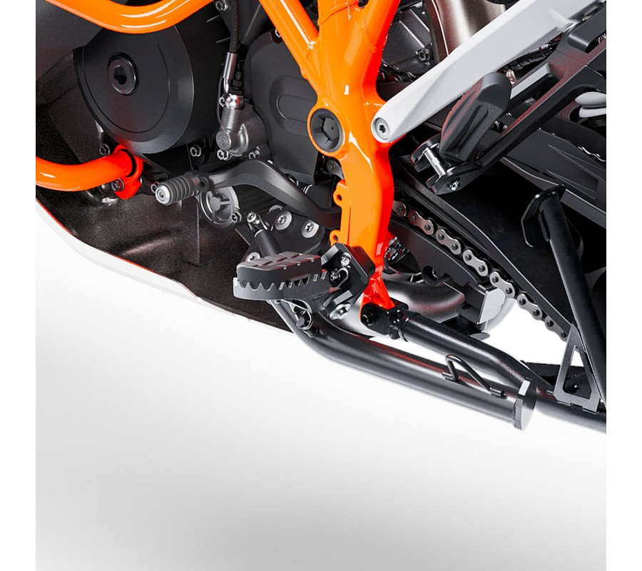 2026 KTM 1390 Super Adventure R