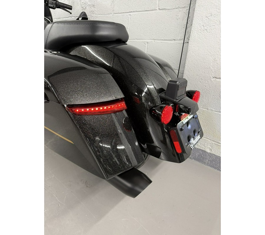 2026 Indian CHALLENGER DARK HORSE 112 W/ Powerband