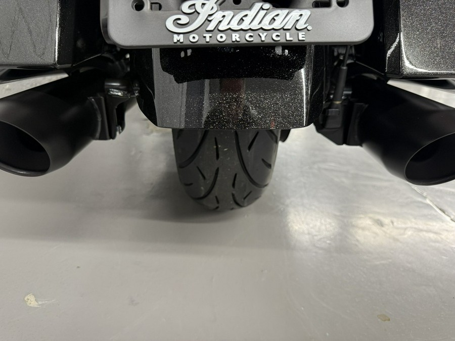 2026 Indian CHALLENGER DARK HORSE 112 W/ Powerband