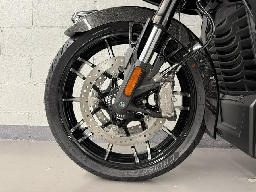 2026 Indian CHALLENGER DARK HORSE 112 W/ Powerband