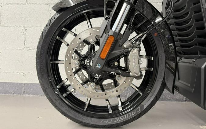 2026 Indian CHALLENGER DARK HORSE 112 W/ Powerband