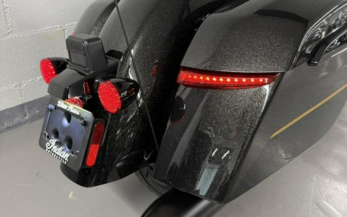 2026 Indian CHALLENGER DARK HORSE 112 W/ Powerband