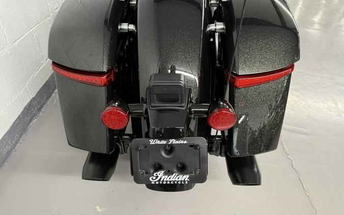2026 Indian CHALLENGER DARK HORSE 112 W/ Powerband