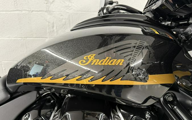 2026 Indian CHALLENGER DARK HORSE 112 W/ Powerband