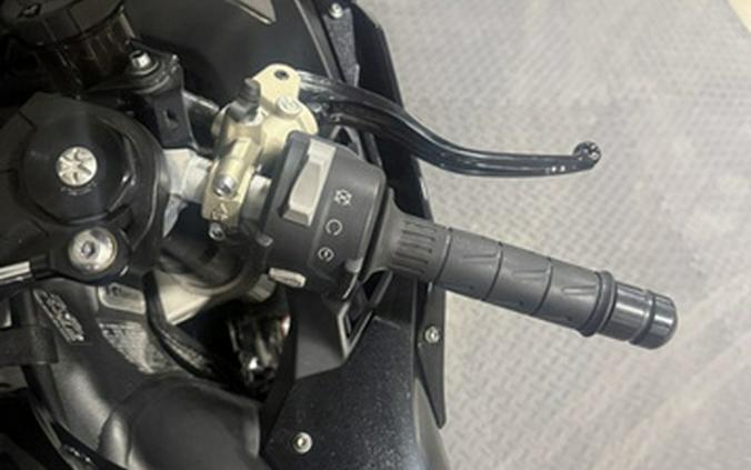 2021 Kawasaki ZX1002MMFNL