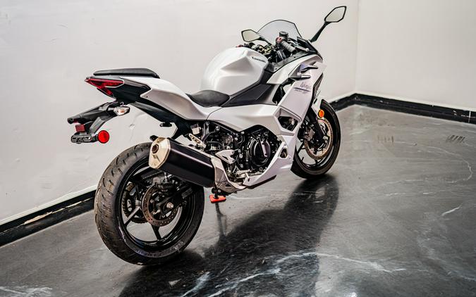 2025 Kawasaki Ninja® 500 ABS