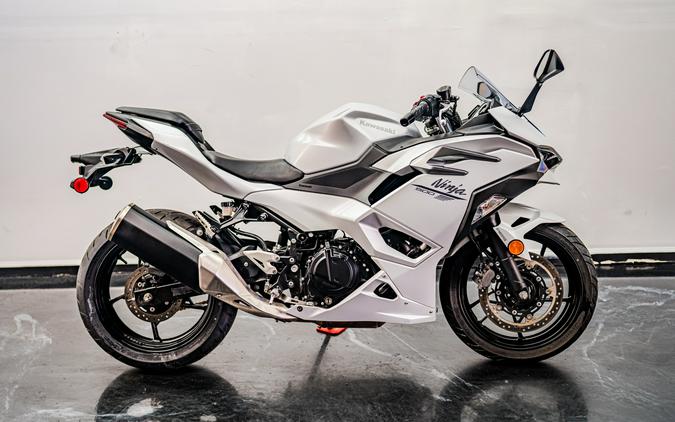 2025 Kawasaki Ninja® 500 ABS