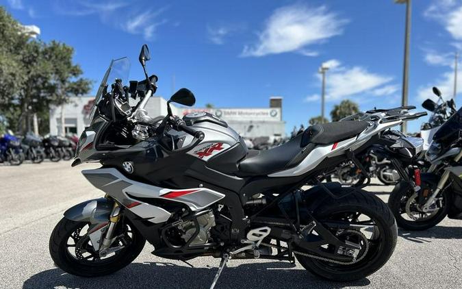 2016 BMW S 1000 XR Light White / Granite Grey Metallic / Racing Red