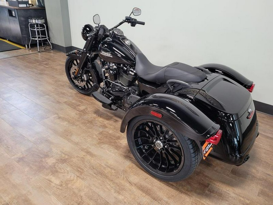 2024 Harley-Davidson® FLRT - Freewheeler®
