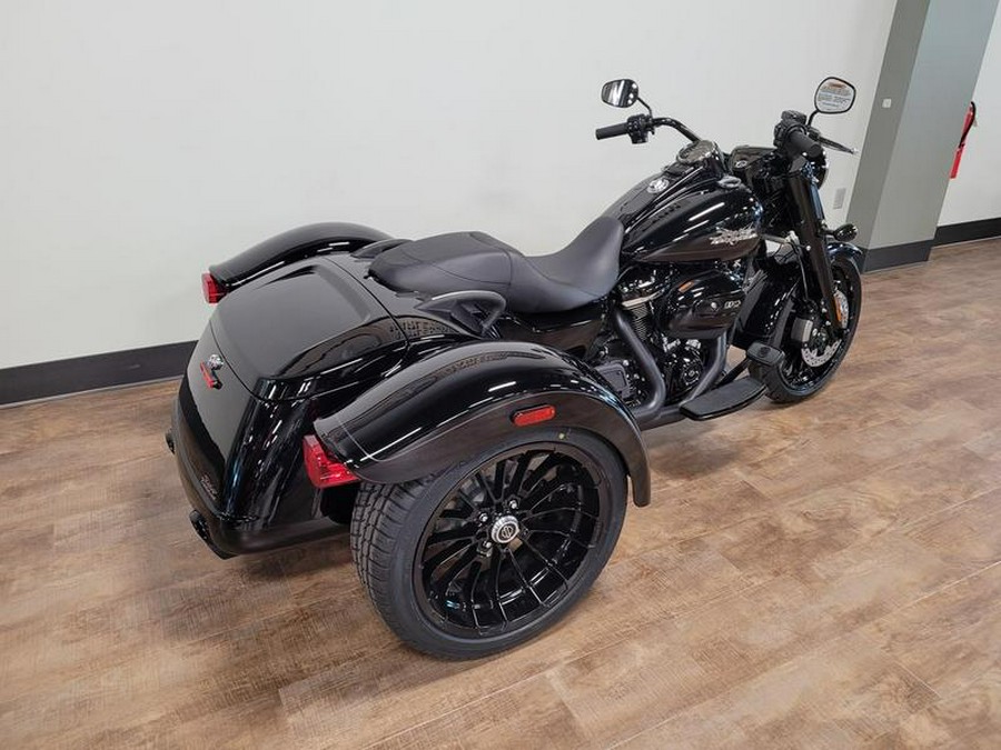 2024 Harley-Davidson® FLRT - Freewheeler®