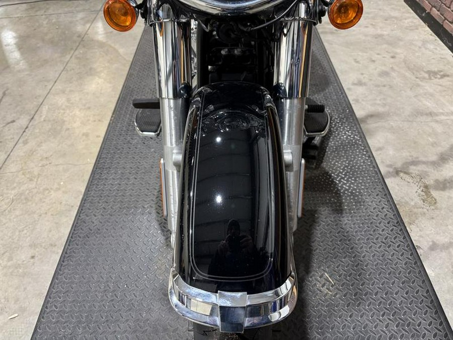 2022 Harley-Davidson® FLHCS - Heritage Classic 114