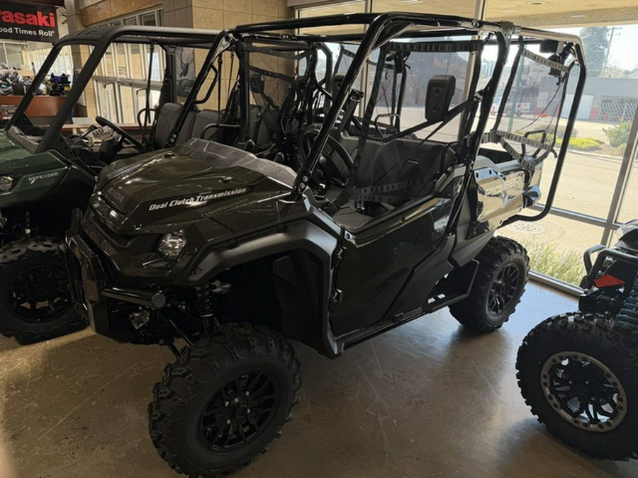 2025 Honda Pioneer 1000-5 Deluxe