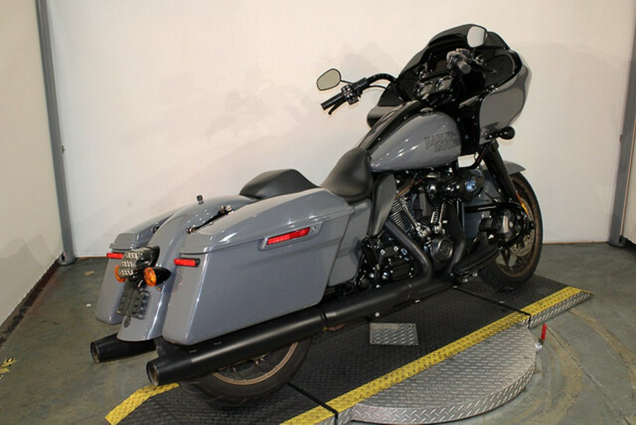 Used 2022 Harley-Davidson Road Glide ST Grand American Touring Motorcycle For Sale In Miami, Florida