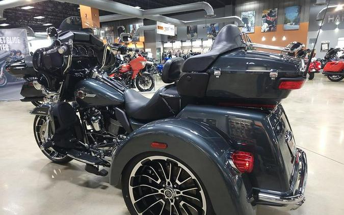 2025 Harley-Davidson® FLHTCUTG - Tri Glide® Ultra
