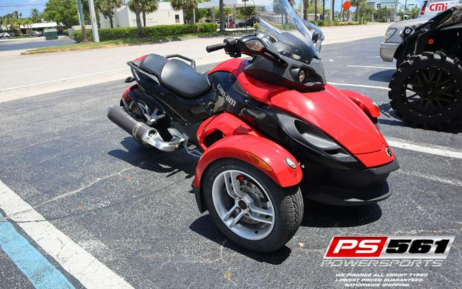 2009 Can-Am Spyder™ GS Roadster with SE5 Transmission (semi auto)