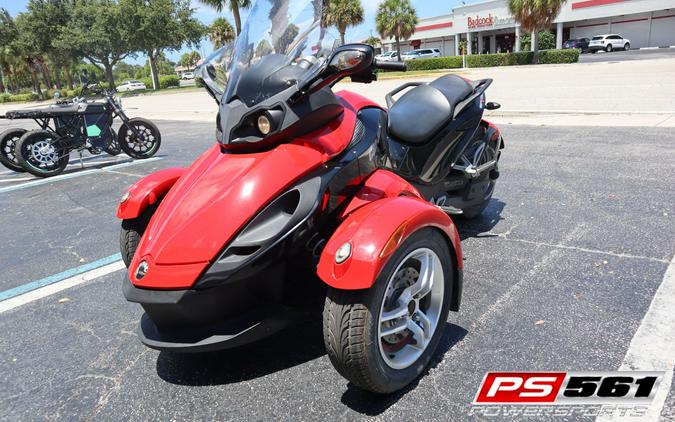 2009 Can-Am Spyder™ GS Roadster with SE5 Transmission (semi auto)