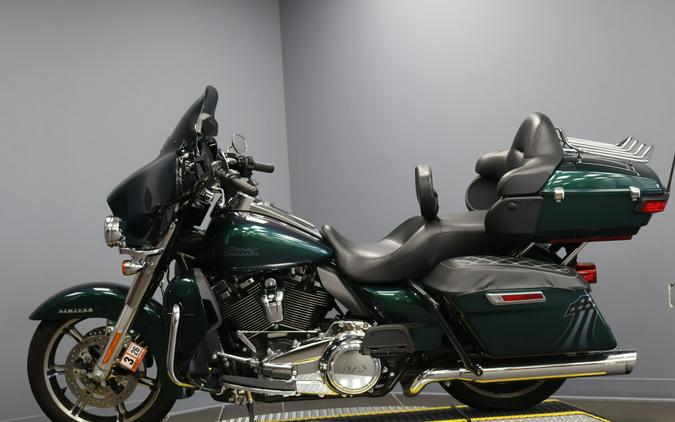2021 Harley-Davidson® Ultra Limited FLHTK