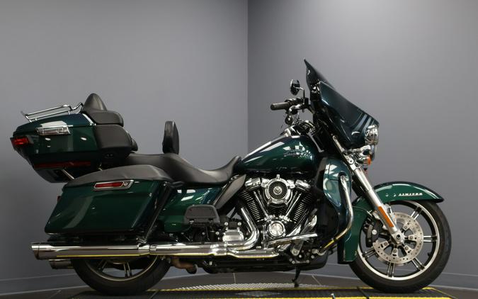 2021 Harley-Davidson® Ultra Limited FLHTK