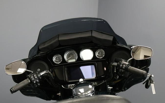 2021 Harley-Davidson® Ultra Limited FLHTK