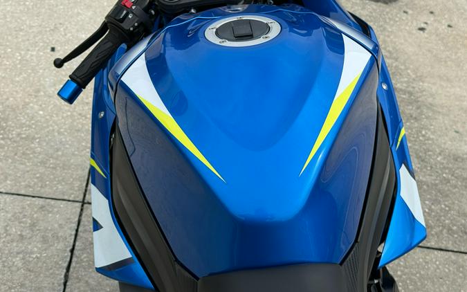 2015 Suzuki Motor of America Inc. GSX-R1000 ABS