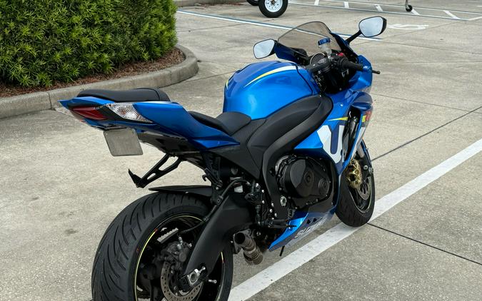 2015 Suzuki Motor of America Inc. GSX-R1000 ABS