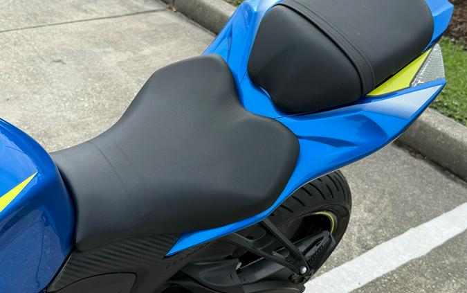 2015 Suzuki Motor of America Inc. GSX-R1000 ABS