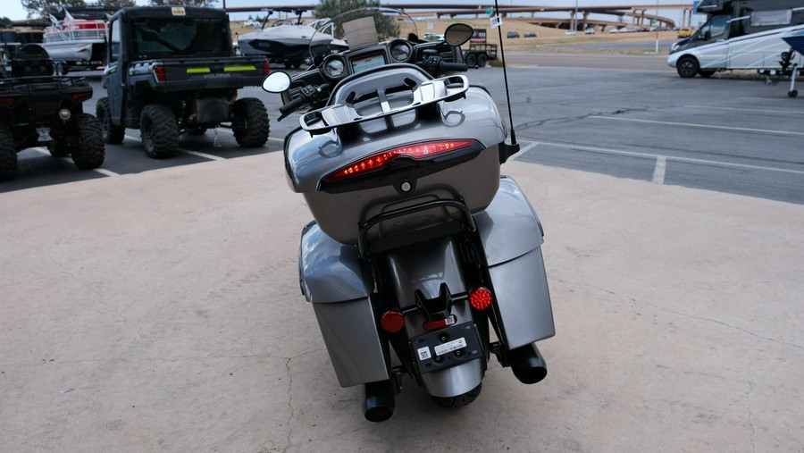 2025 INDIAN MOTORCYCLE ROADMASTER DARK HORSE