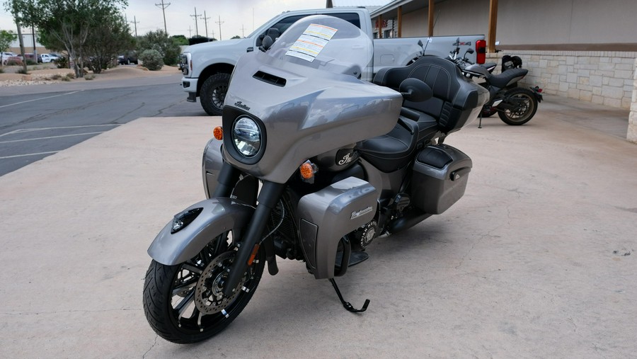 2025 INDIAN MOTORCYCLE ROADMASTER DARK HORSE