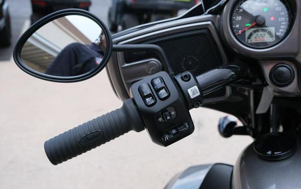 2025 INDIAN MOTORCYCLE ROADMASTER DARK HORSE