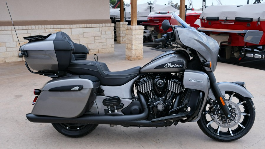 2025 INDIAN MOTORCYCLE ROADMASTER DARK HORSE