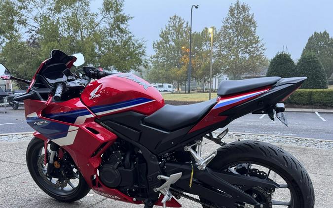 2025 Honda CBR500R ABS