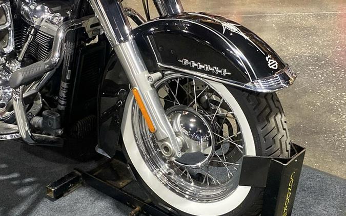 2018 Harley-Davidson Softail FLDE - Deluxe