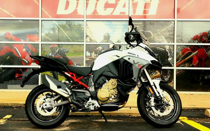 2025 Ducati Multistrada V4 S Travel & Radar Thrilling Black