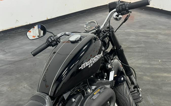 2017 HARLEY DAVIDSON ROADSTER